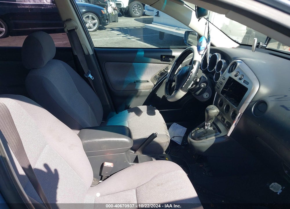 2003 TOYOTA MATRIX VIN: 2T1KR32E43C011845