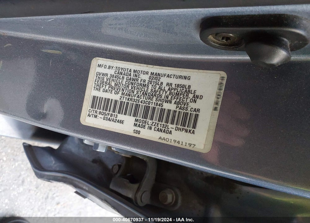 2003 TOYOTA MATRIX VIN: 2T1KR32E43C011845