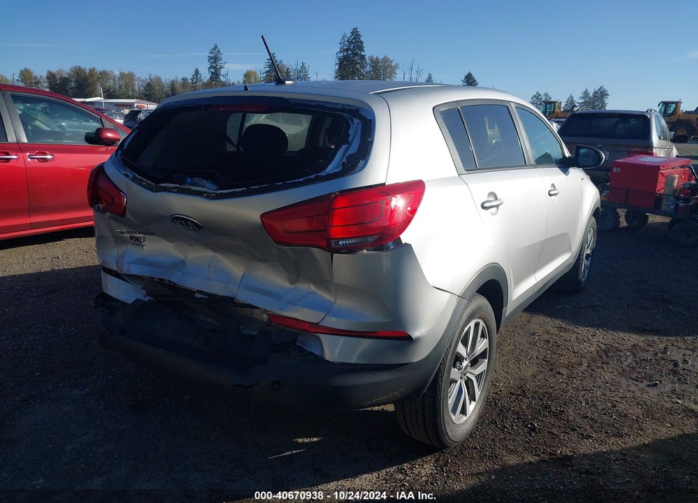 2016 KIA SPORTAGE LX VIN: KNDPBCAC2G7844304