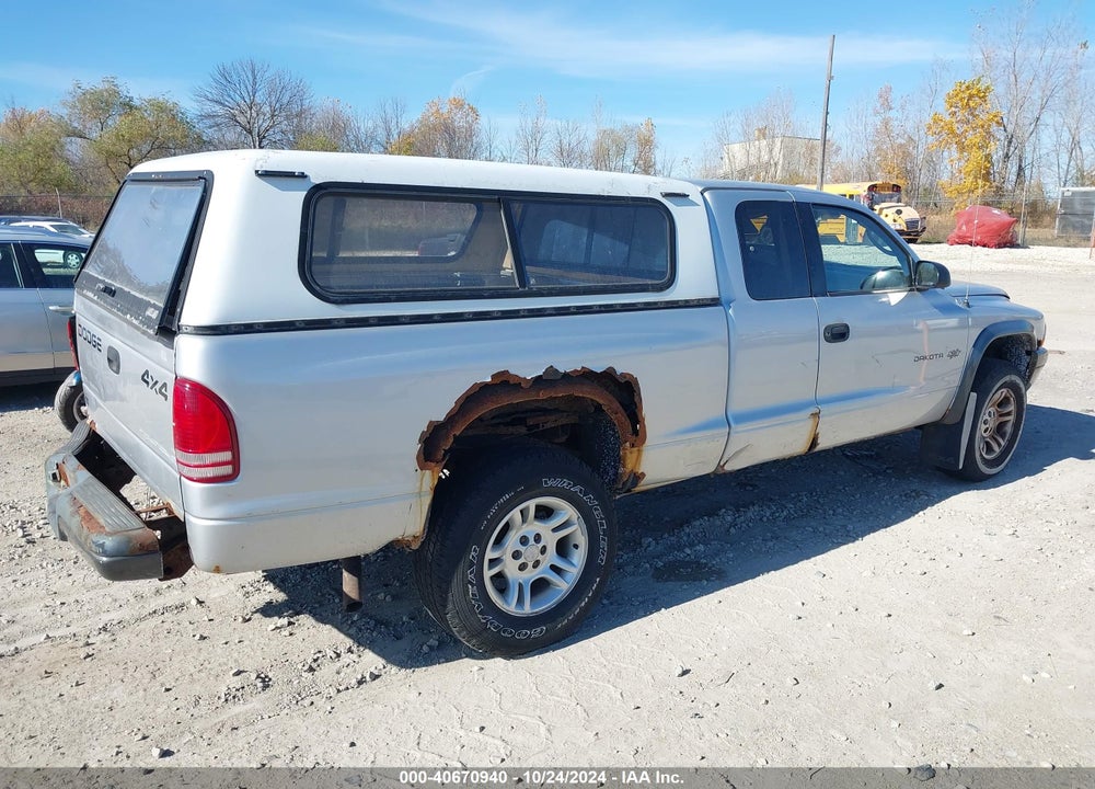 2002 DODGE DAKOTA VIN: 1B7GG12X72S720784