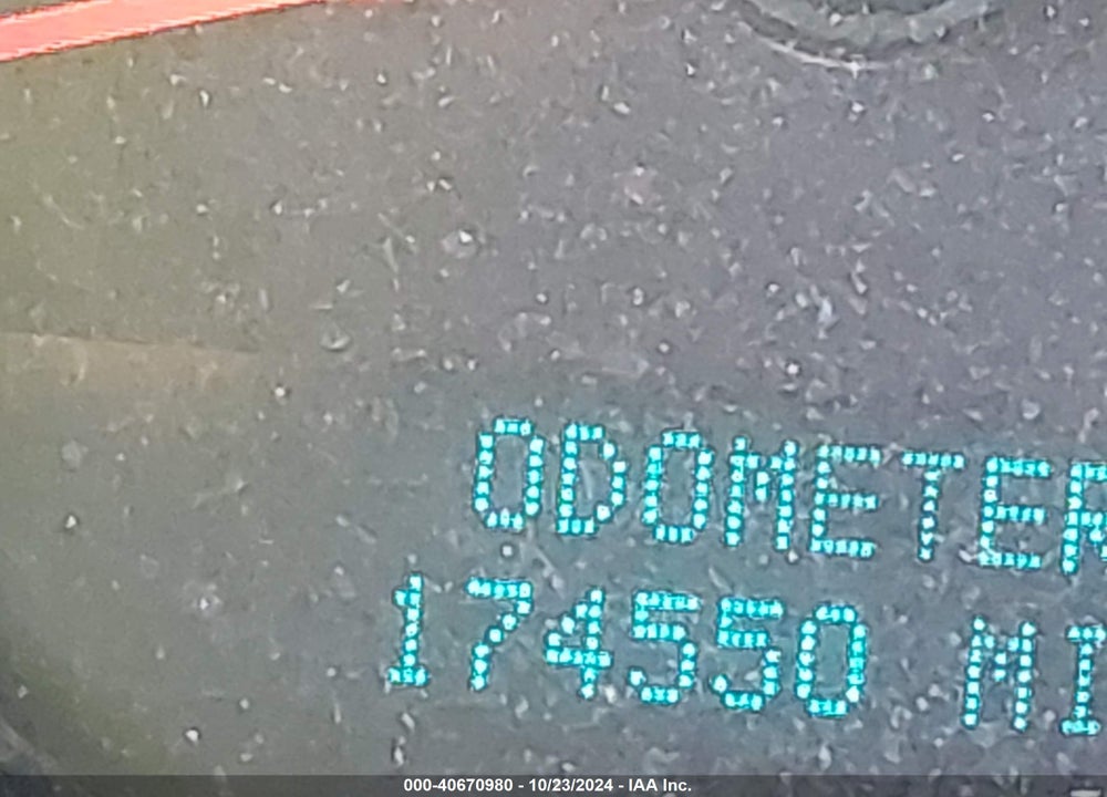 2008 CHEVROLET SILVERADO 1500 LT2 VIN: 1GCEK19078E175143