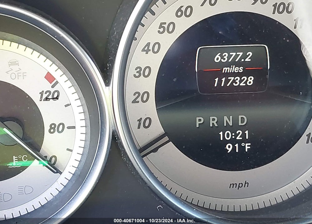 2014 MERCEDES-BENZ C 300 LUXURY 4MATIC/SPORT 4MATIC VIN: WDDGF8AB0ER318446