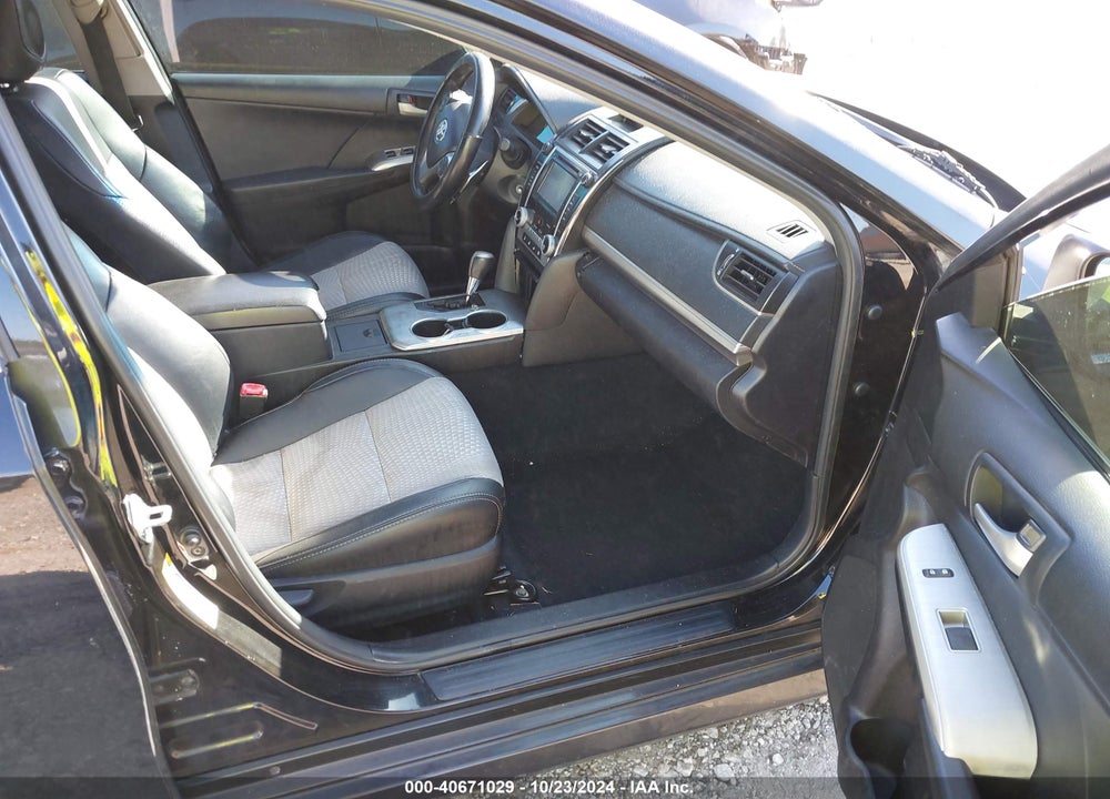 2012 TOYOTA CAMRY SE VIN: 4T1BF1FK5CU144299