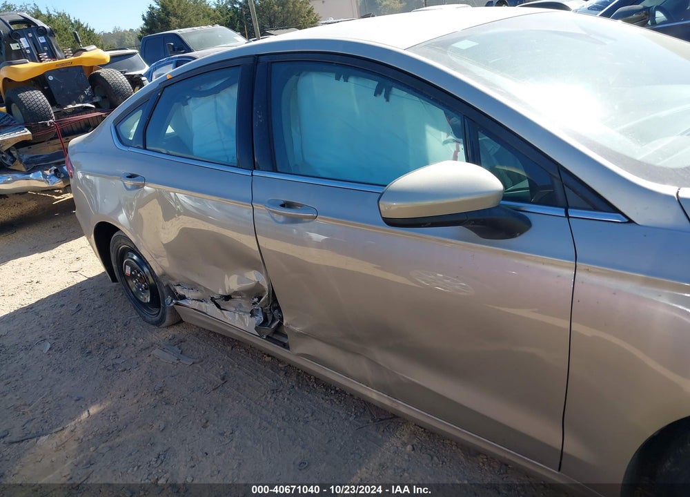 2019 FORD FUSION SE VIN: 3FA6P0HD7KR246503
