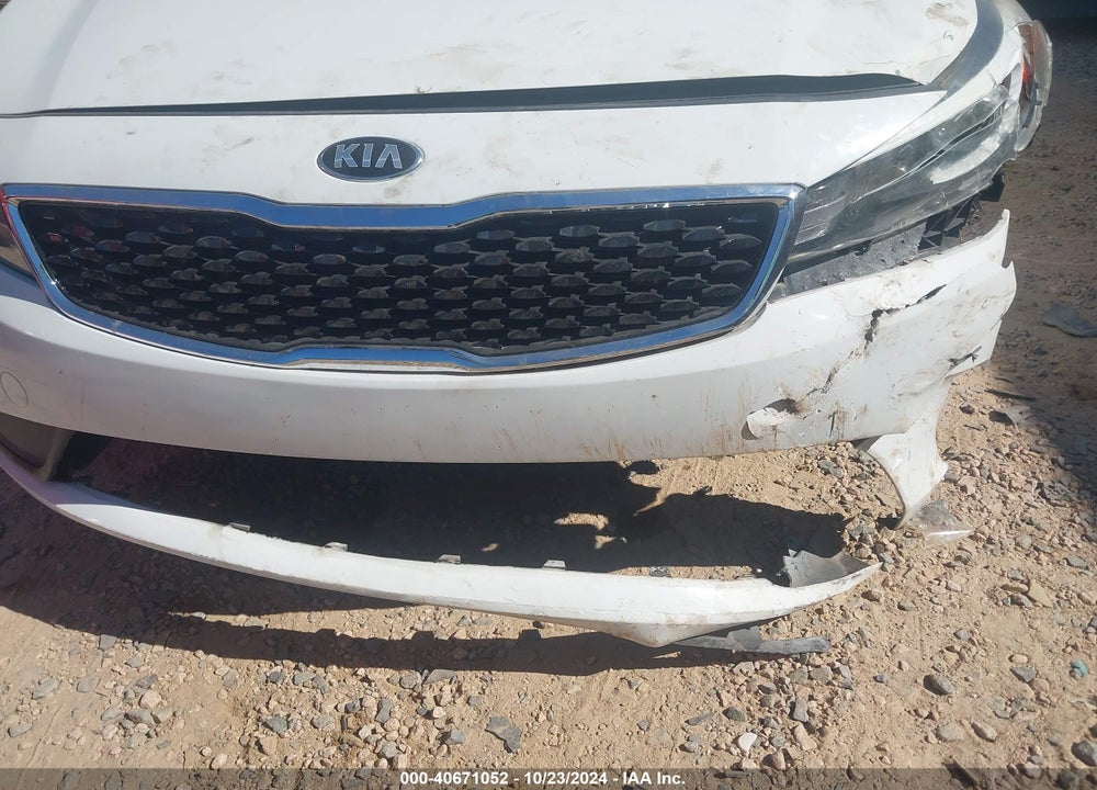 2017 KIA FORTE LX VIN: 3KPFK4A77HE158281