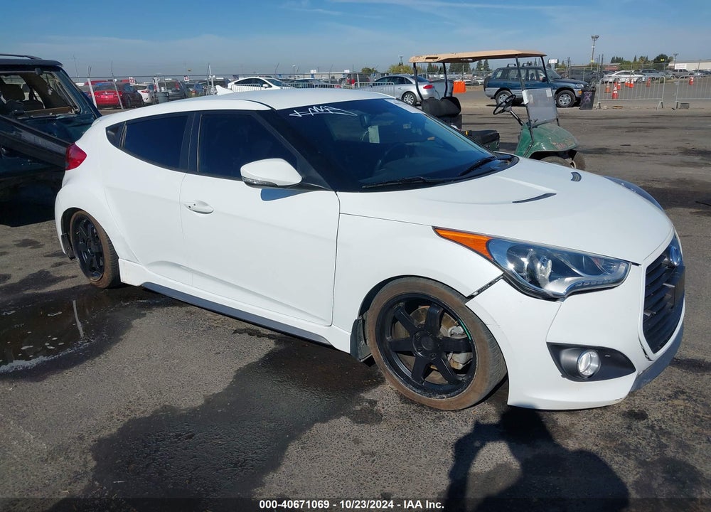 2014 HYUNDAI VELOSTER VIN: KMHTC6AE5EU201714