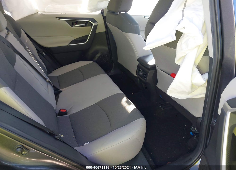 2020 TOYOTA RAV4 XLE VIN: 2T3W1RFV0LC062501