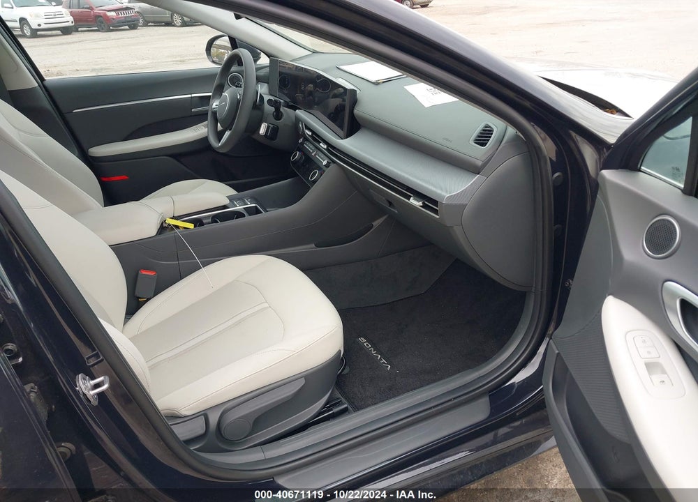 2024 HYUNDAI SONATA SEL VIN: KMHL64JA3RA379928