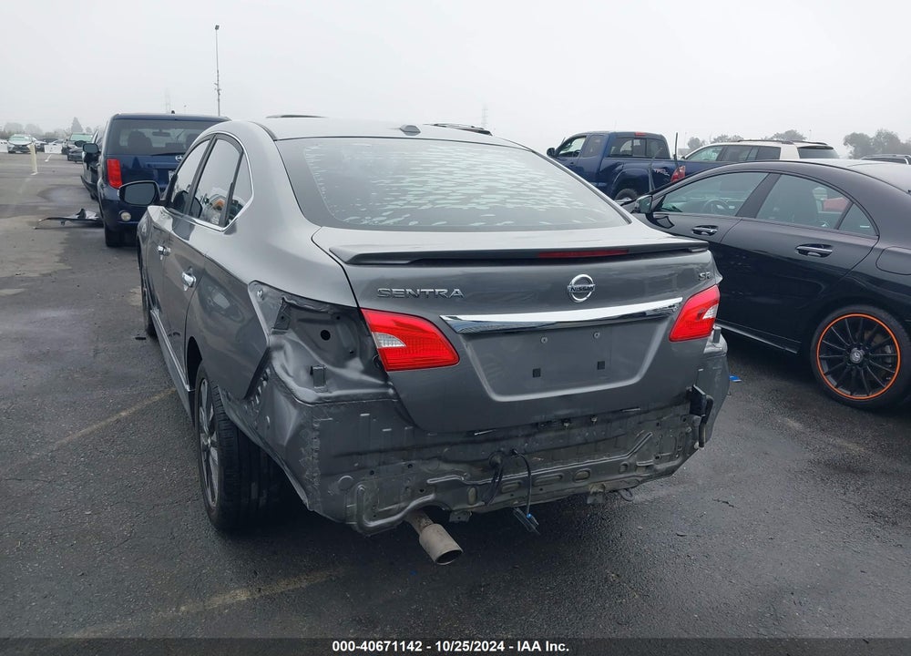 2016 NISSAN SENTRA SR VIN: 3N1AB7AP3GY323299