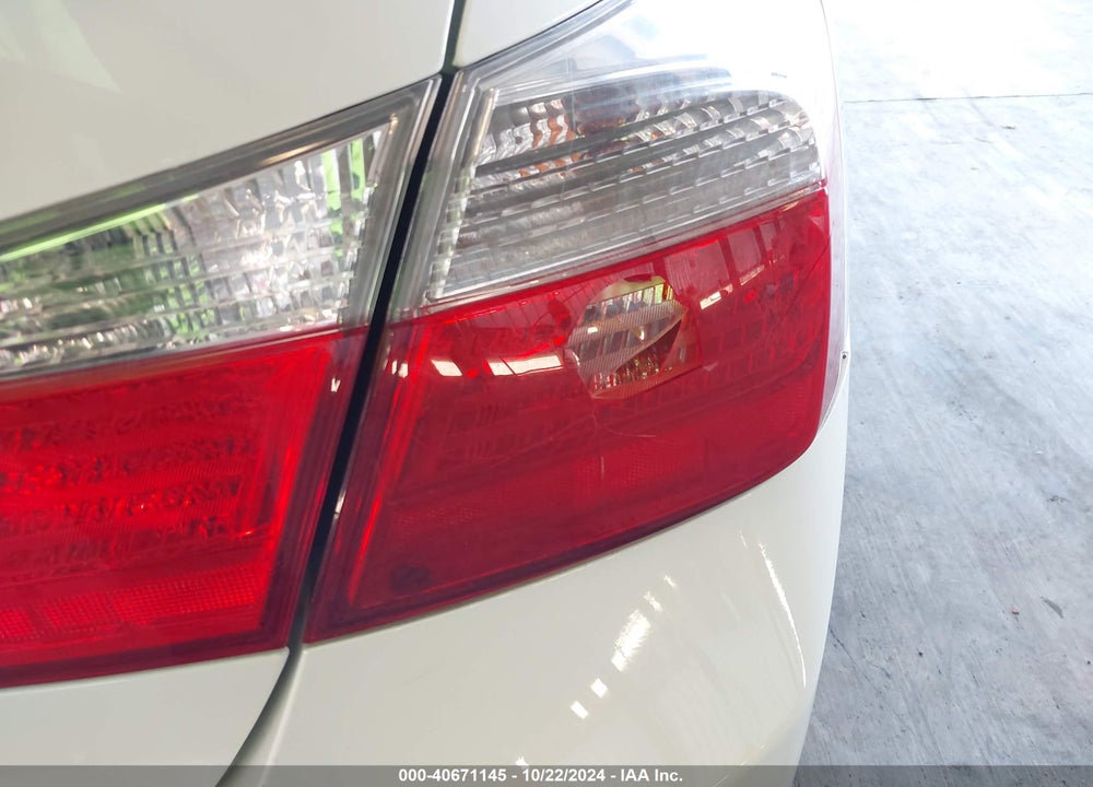 2013 HONDA ACCORD LX VIN: 1HGCR2F30DA156251