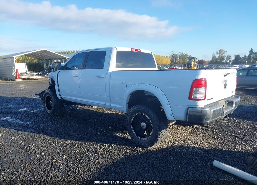 2019 RAM 2500 BIG HORN 4X4 6'4 BOX VIN: 3C6UR5DL5KG595586