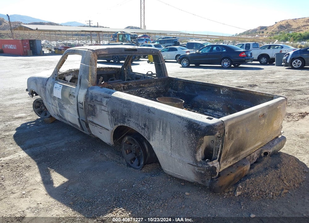 2011 FORD RANGER XL VIN: 1FTKR1AD5BPB00210