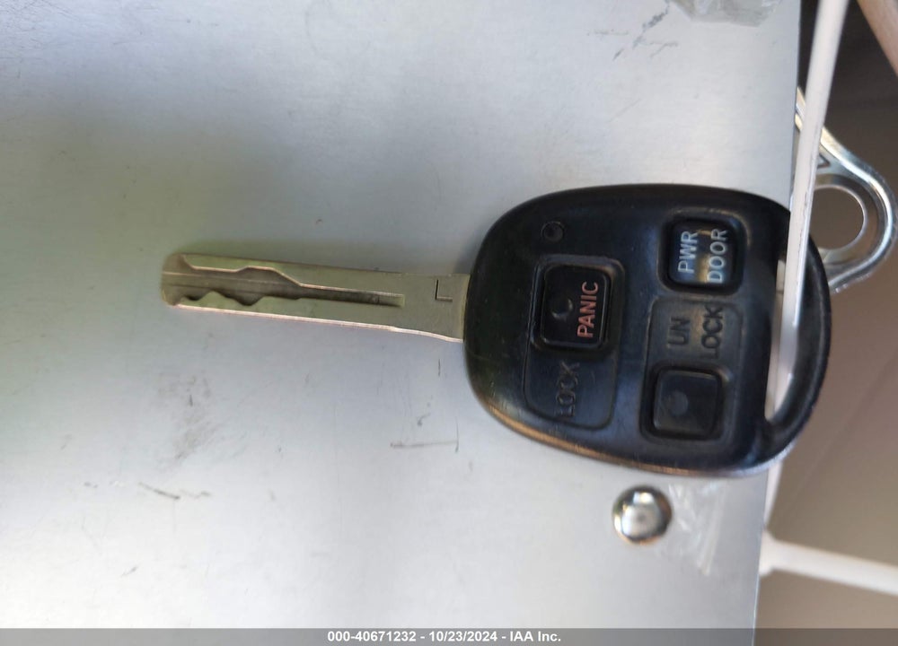 2008 LEXUS RX 400H VIN: JTJGW31UX82007941