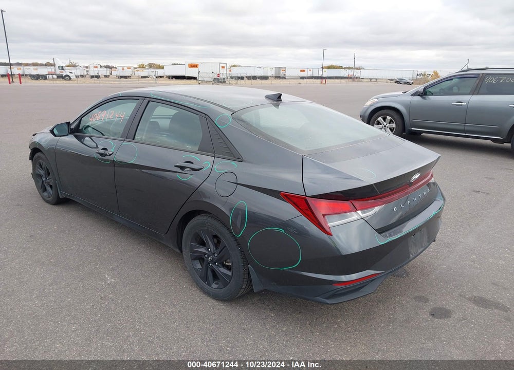 2022 HYUNDAI ELANTRA SEL VIN: 5NPLM4AG3NH060028