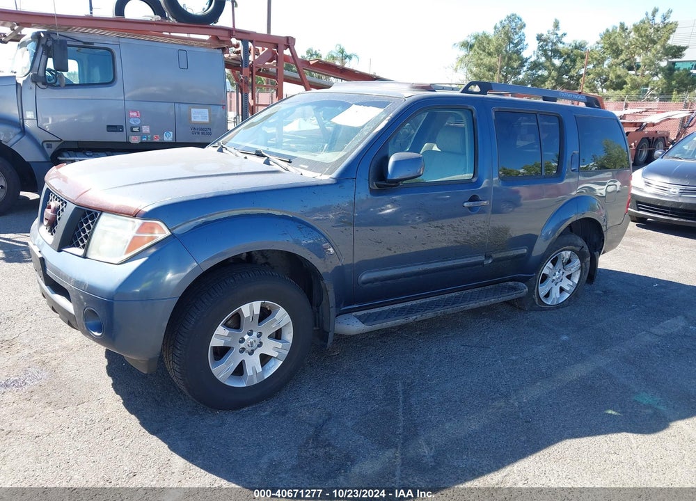 2005 NISSAN PATHFINDER LE VIN: 5N1AR18U05C741080