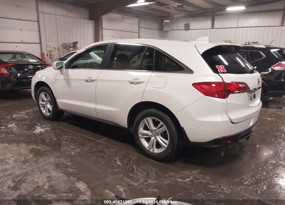 2015 ACURA RDX VIN: 5J8TB3H30FL008003