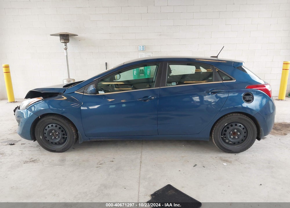 2016 HYUNDAI ELANTRA GT VIN: KMHD35LH0GU317363