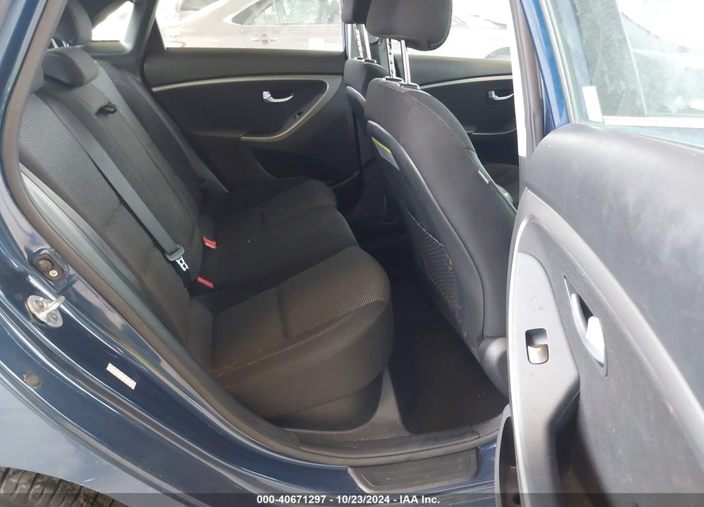 2016 HYUNDAI ELANTRA GT VIN: KMHD35LH0GU317363