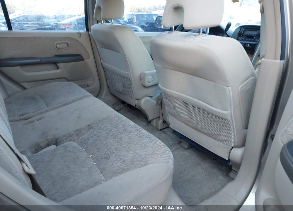 2005 HONDA CR-V LX VIN: JHLRD78535C049612