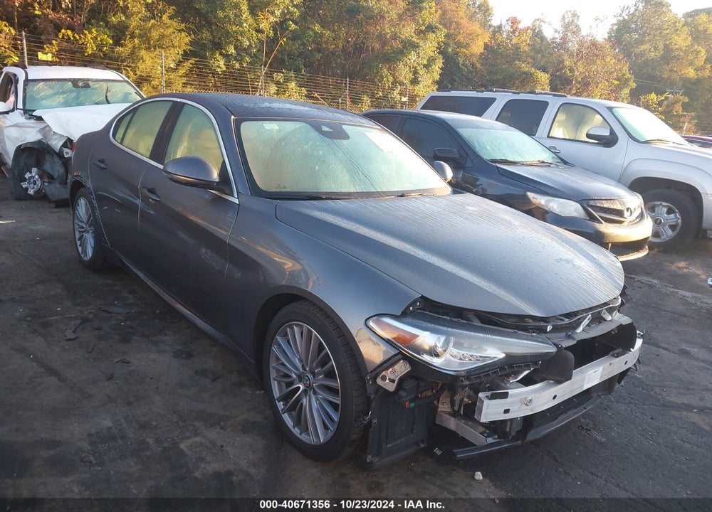 2018 ALFA ROMEO GIULIA TI LUSSO RWD VIN: ZARFAECN1J7568204