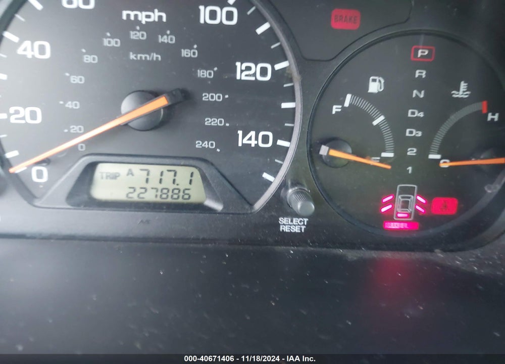 1999 HONDA ACCORD LX VIN: JHMCG6652XC017646