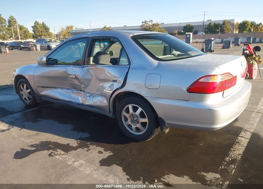 1999 HONDA ACCORD LX VIN: JHMCG6652XC017646
