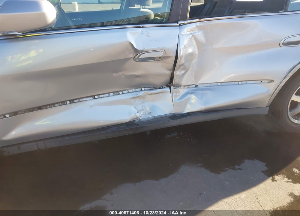 1999 HONDA ACCORD LX VIN: JHMCG6652XC017646