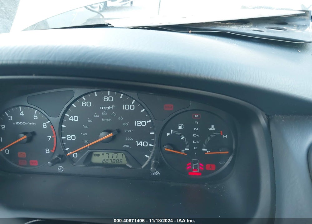 1999 HONDA ACCORD LX VIN: JHMCG6652XC017646