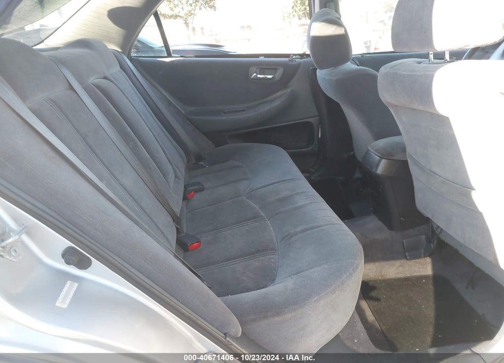 1999 HONDA ACCORD LX VIN: JHMCG6652XC017646