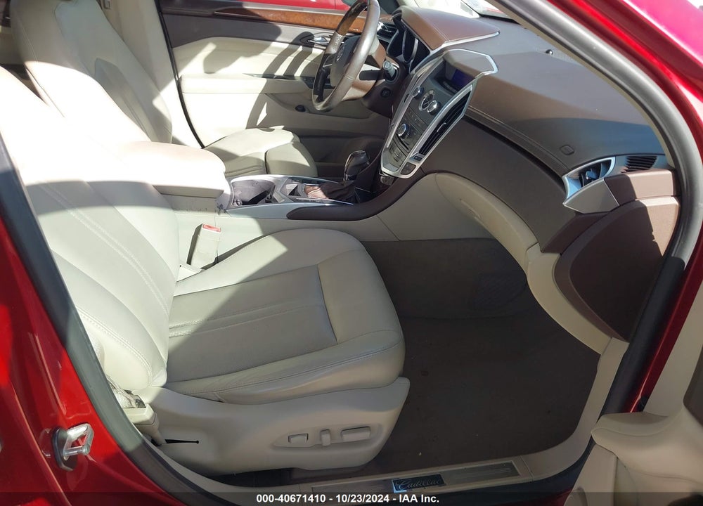 2012 CADILLAC SRX LUXURY COLLECTION VIN: 3GYFNAE32CS530952