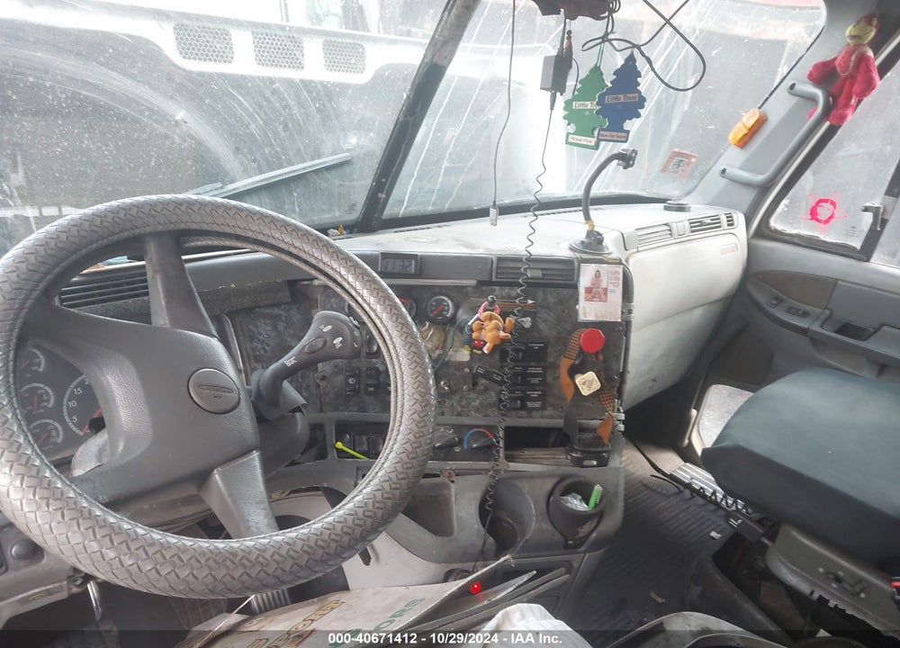 2001 FREIGHTLINER COLUMBIA COLUMBIA VIN: 1FUJA6CG01LH94667