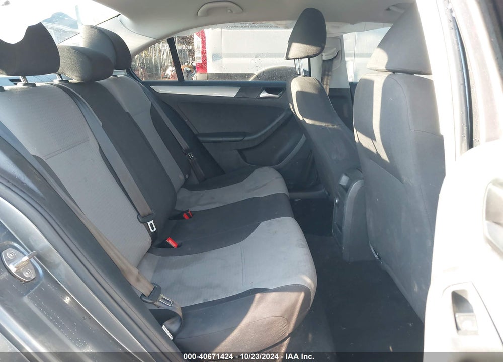 2017 VOLKSWAGEN JETTA 1.4T S VIN: 3VW2B7AJ8HM309918