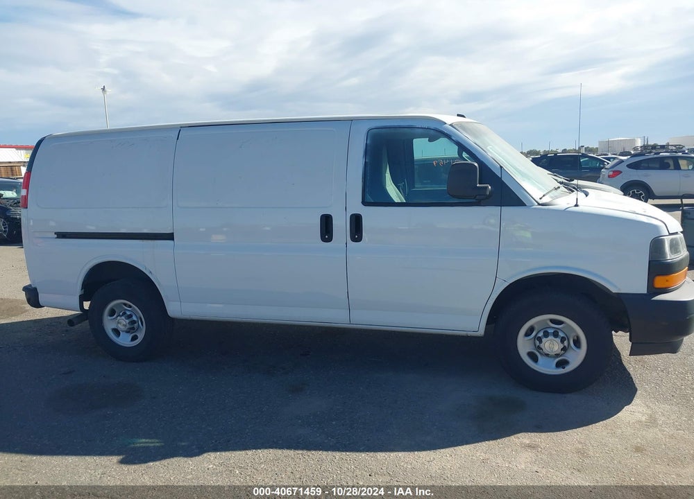 2021 CHEVROLET EXPRESS CARGO RWD 2500 REGULAR WHEELBASE WT VIN: 1GCWGAFP3M1169008