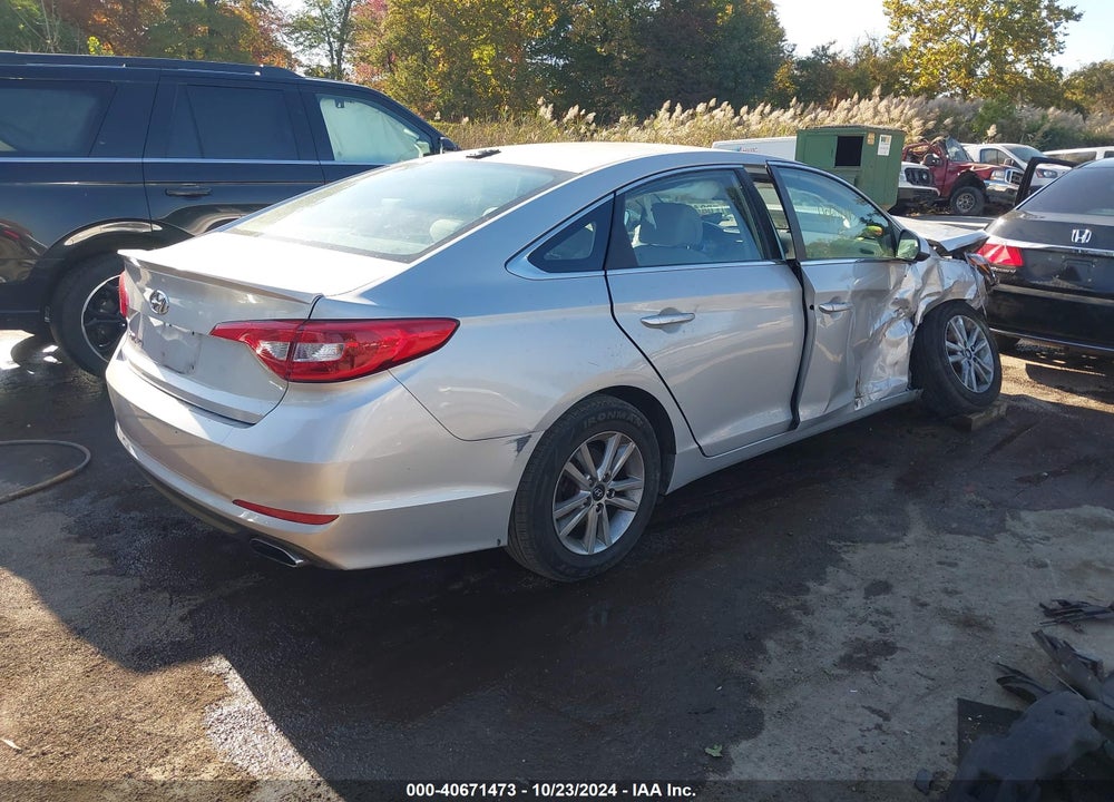 2016 HYUNDAI SONATA SE VIN: 5NPE24AF6GH408025