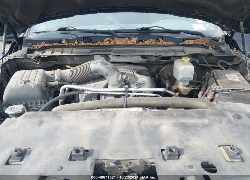 2013 RAM 2500 TRADESMAN VIN: 3C6TR5CT5DG537526