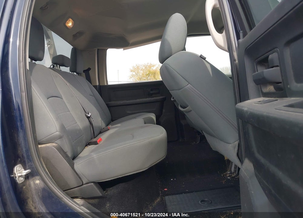 2013 RAM 2500 TRADESMAN VIN: 3C6TR5CT5DG537526