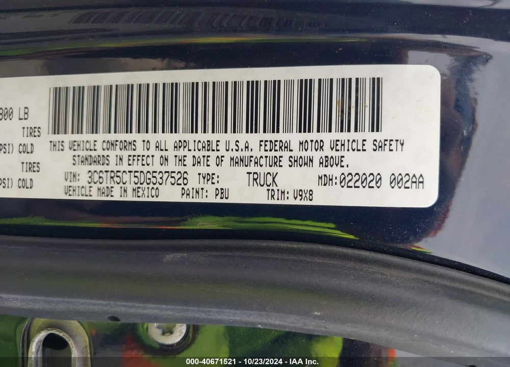 2013 RAM 2500 TRADESMAN VIN: 3C6TR5CT5DG537526