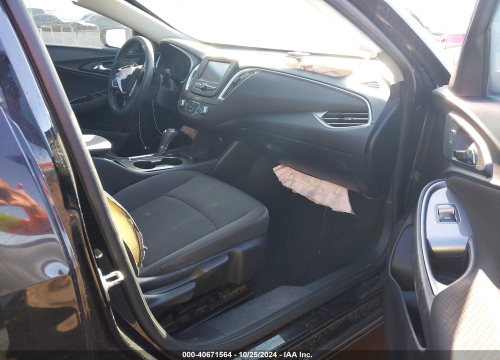 2017 CHEVROLET MALIBU LS VIN: 1G1ZB5ST9HF275003