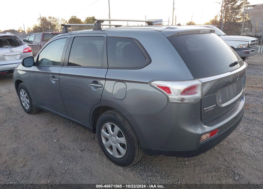 2014 MITSUBISHI OUTLANDER ES VIN: JA4AD2A37EZ014018