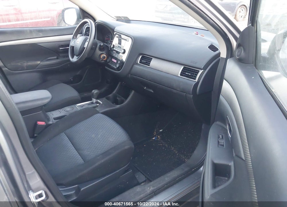 2014 MITSUBISHI OUTLANDER ES VIN: JA4AD2A37EZ014018