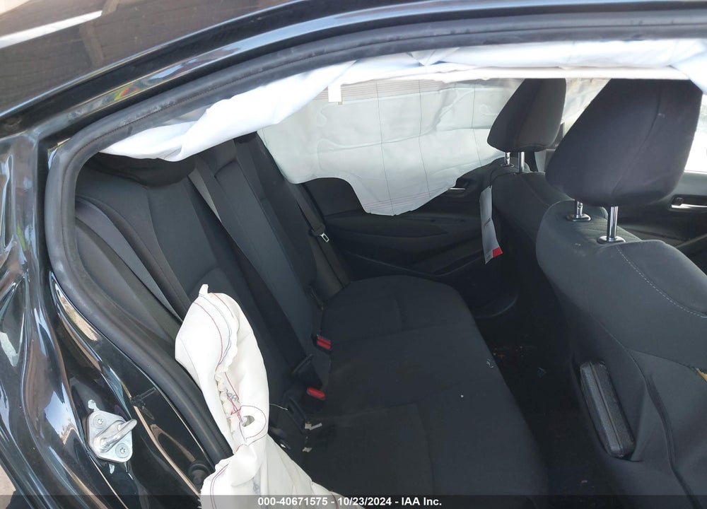 2021 TOYOTA COROLLA LE VIN: JTDEPMAE9MJ124576
