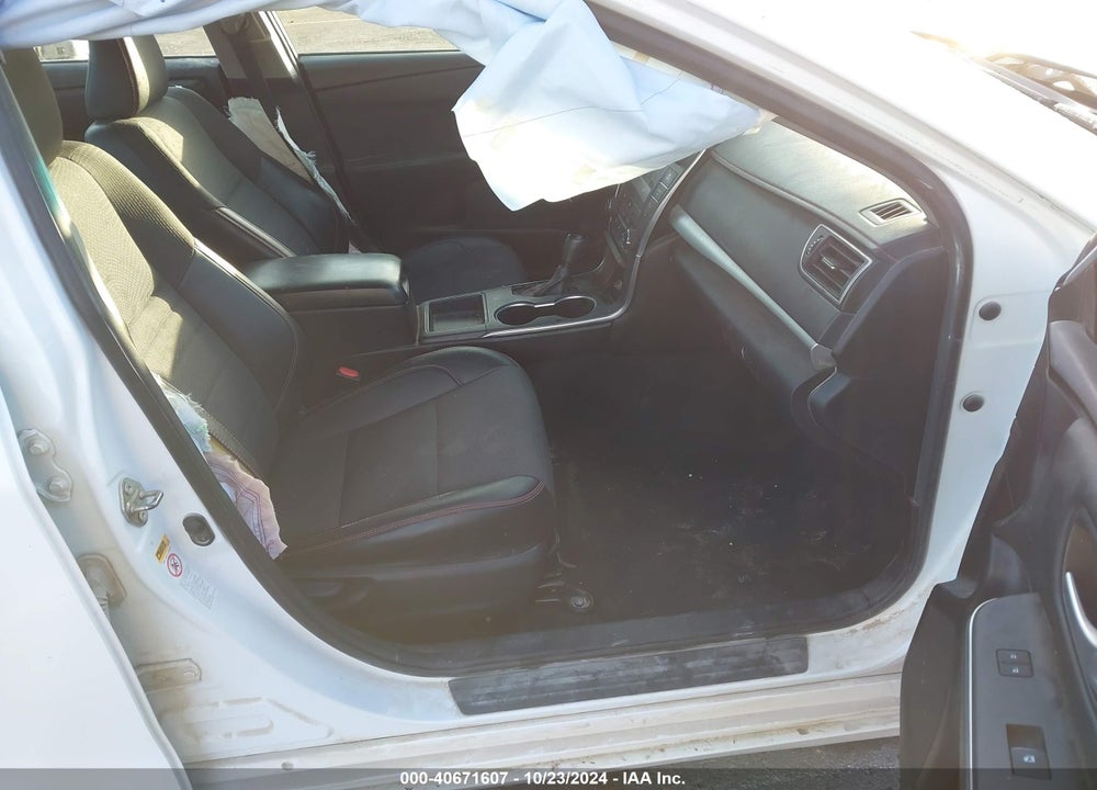 2016 TOYOTA CAMRY SE VIN: 4T1BF1FK9GU207961