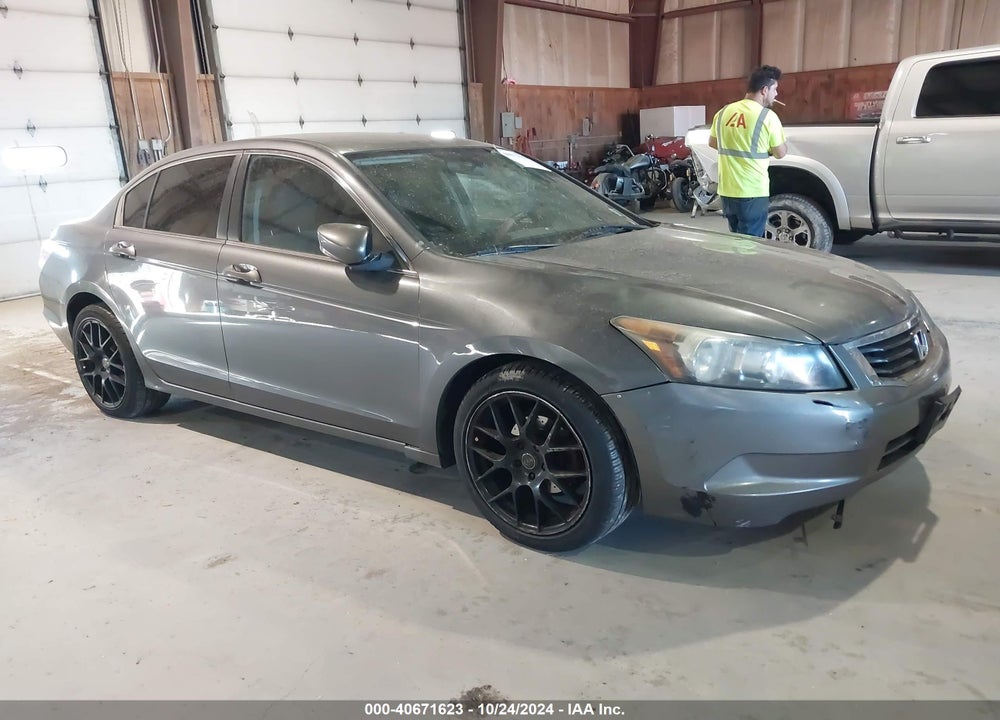 2008 HONDA ACCORD 2.4 LX VIN: 1HGCP26378A098067