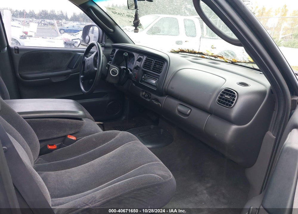 2000 DODGE DAKOTA SLT/SPORT VIN: 1B7GL2AN9YS693968