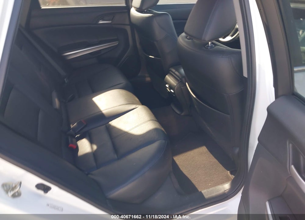 2015 HONDA CROSSTOUR VIN: 5J6TF2H50FL001836