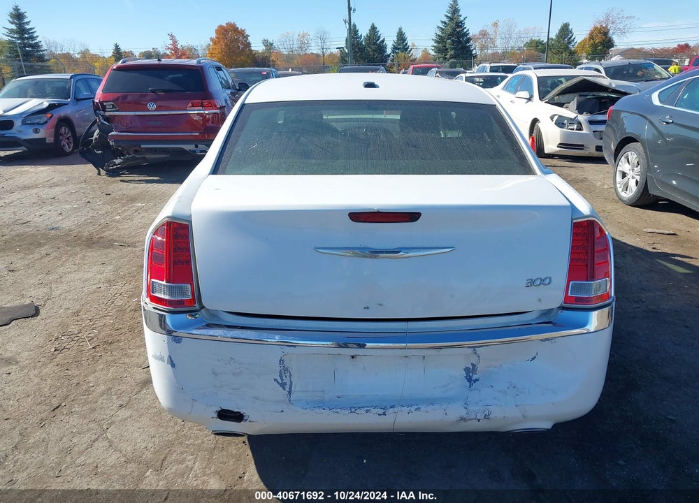 2012 CHRYSLER 300 VIN: 2C3CCAAG3CH116965