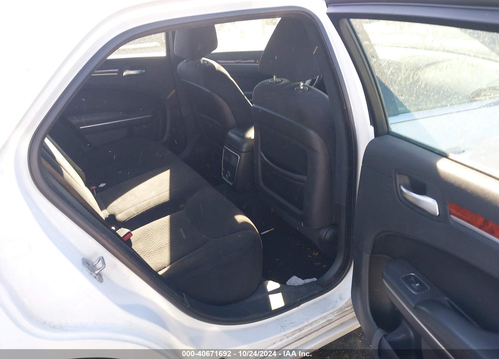 2012 CHRYSLER 300 VIN: 2C3CCAAG3CH116965