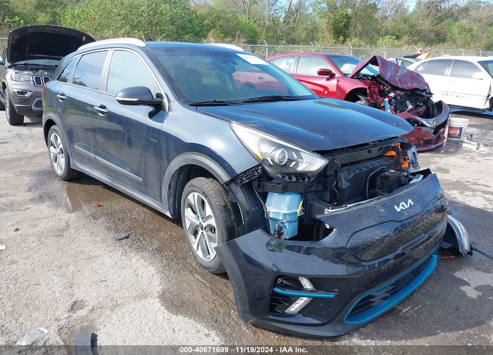 2022 KIA NIRO EV EX VIN: KNDCC3LGXN5117786