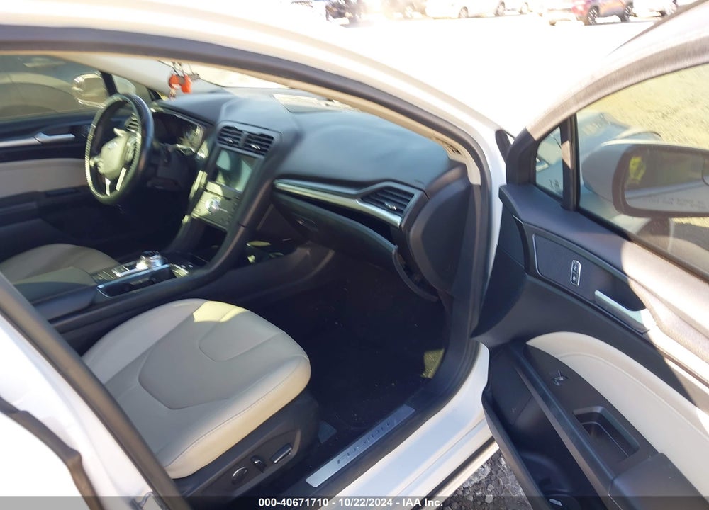 2017 FORD FUSION HYBRID TITANIUM VIN: 3FA6P0RU1HR360035