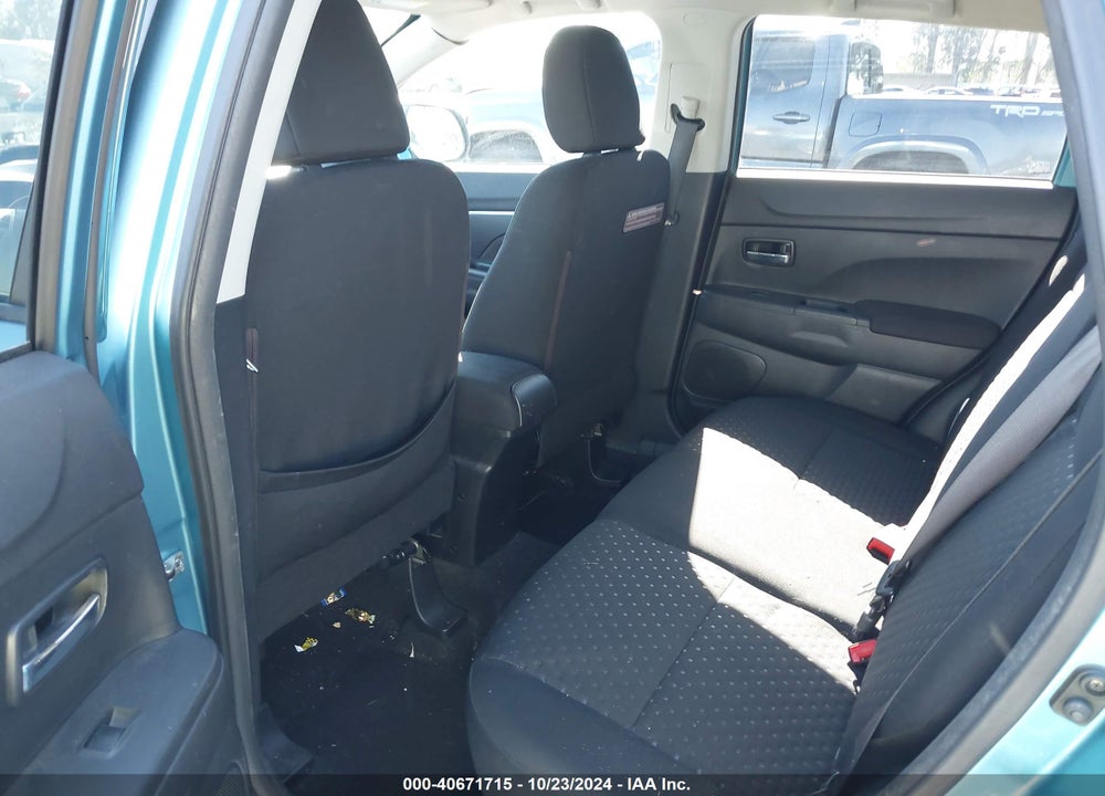 2011 MITSUBISHI OUTLANDER SPORT SE VIN: JA4AP4AU1BZ013776